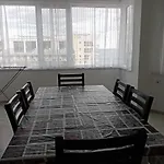 Victoria Apartment