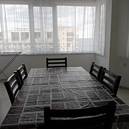 Victoria Apartment